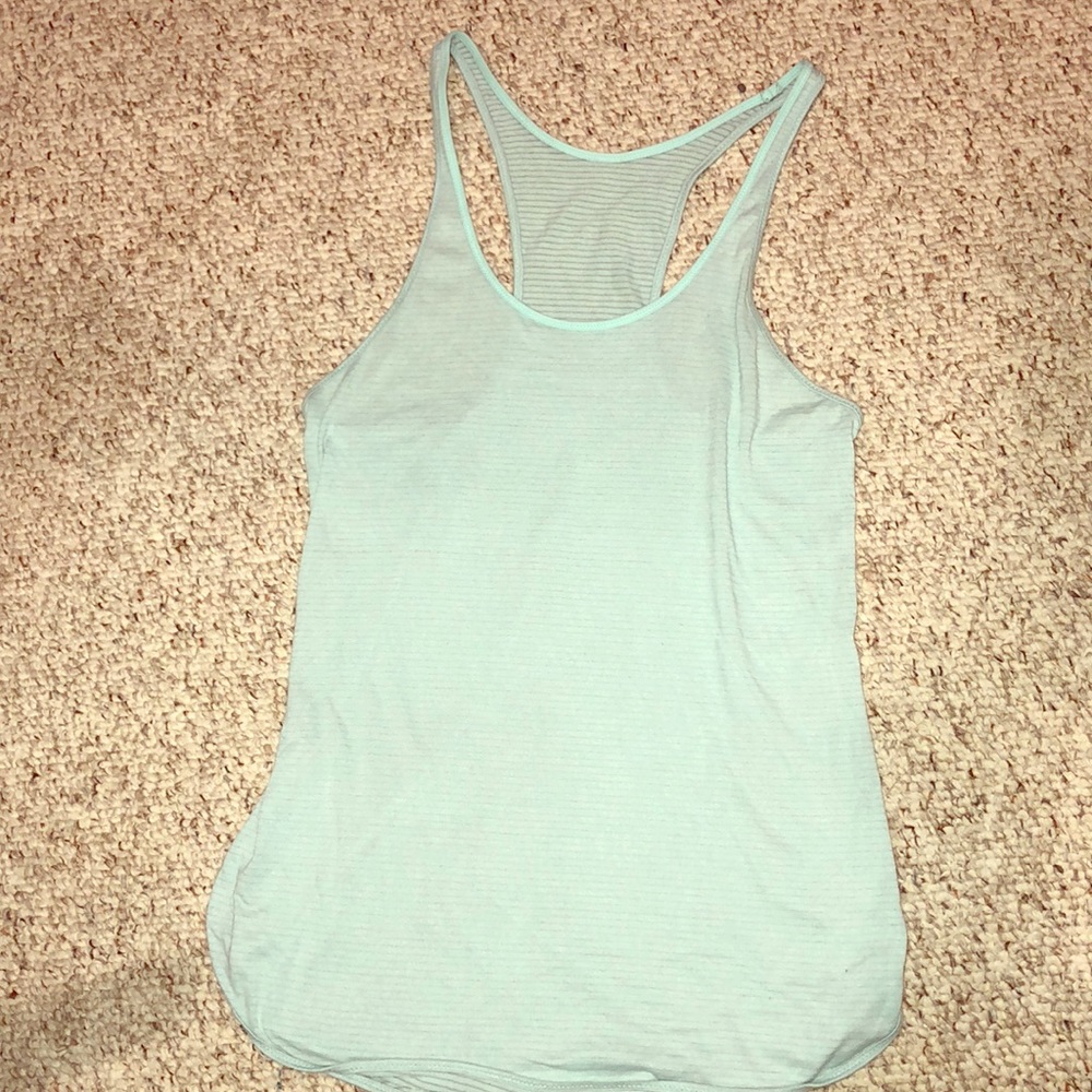 Lululemon tank